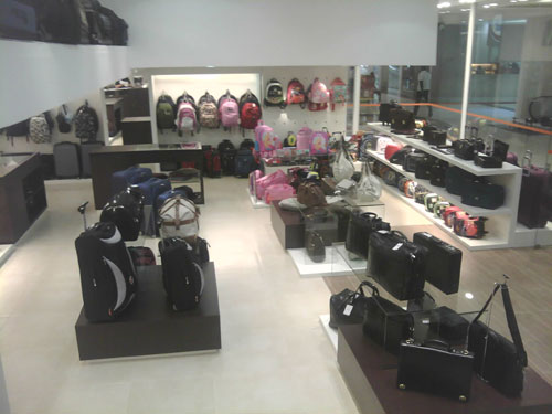 7� Foto da loja Iguatemi lado de dentro
